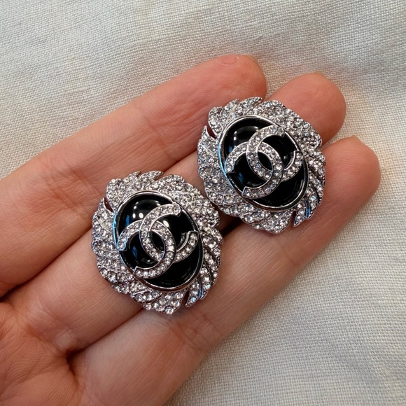 🖤Statement Chanel Black Resin CC Crystal Earrings✨ - Picture 7 of 13